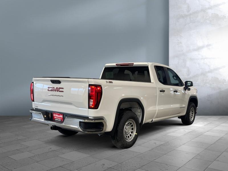 new 2025 GMC Sierra 1500 car, priced at $49,664