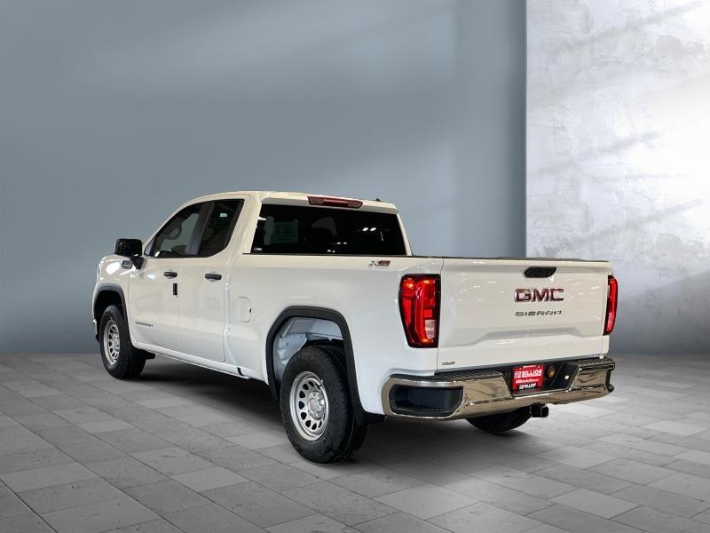 new 2025 GMC Sierra 1500 car, priced at $49,664