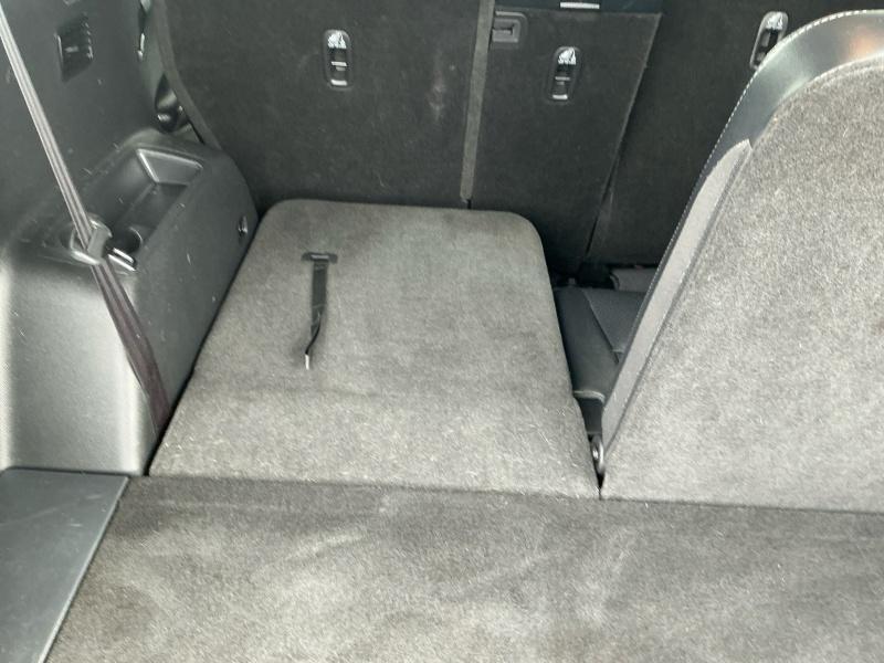 used 2016 Kia Sorento car, priced at $13,990