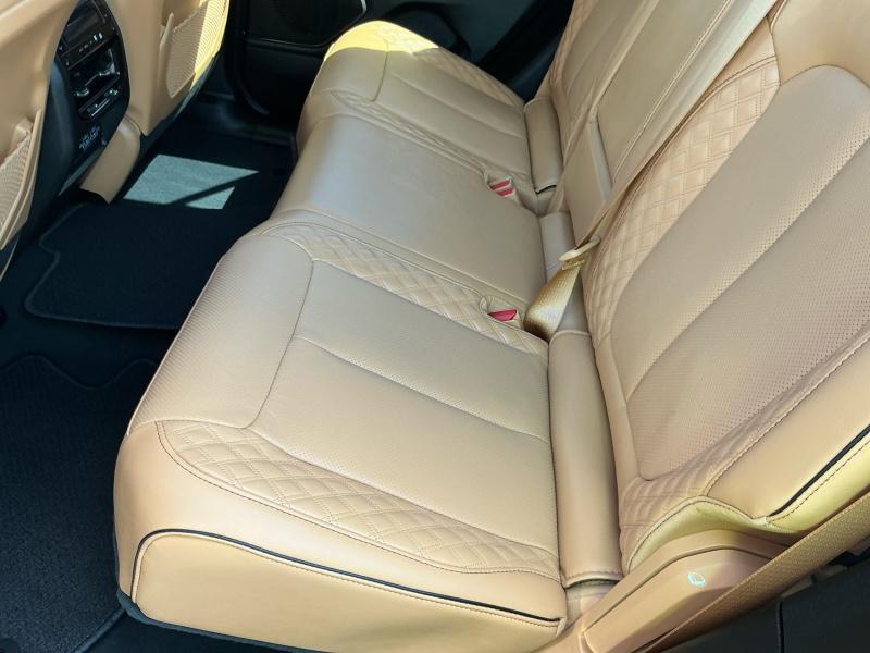 used 2024 Jeep Grand Cherokee car, priced at $50,995