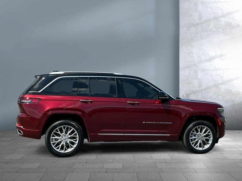 used 2024 Jeep Grand Cherokee car, priced at $50,995