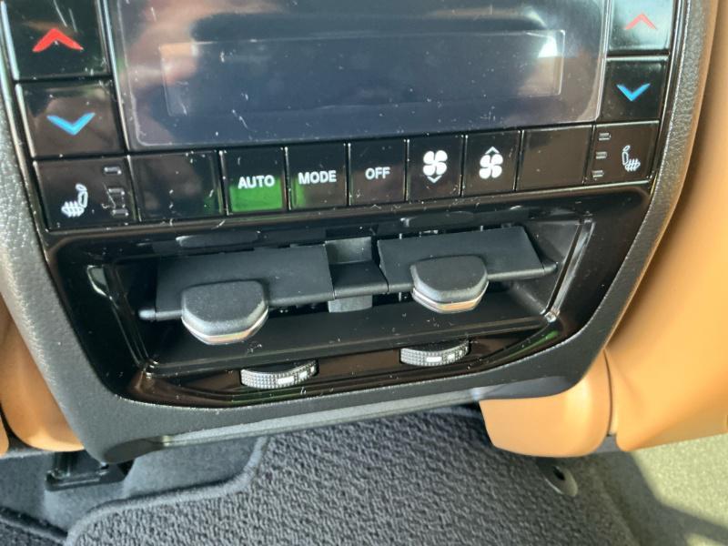 used 2024 Jeep Grand Cherokee car, priced at $50,995