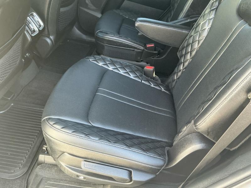 used 2022 Kia Sorento car, priced at $33,995
