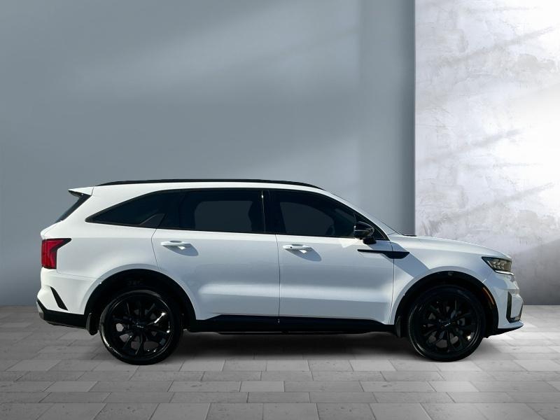 used 2022 Kia Sorento car, priced at $33,995