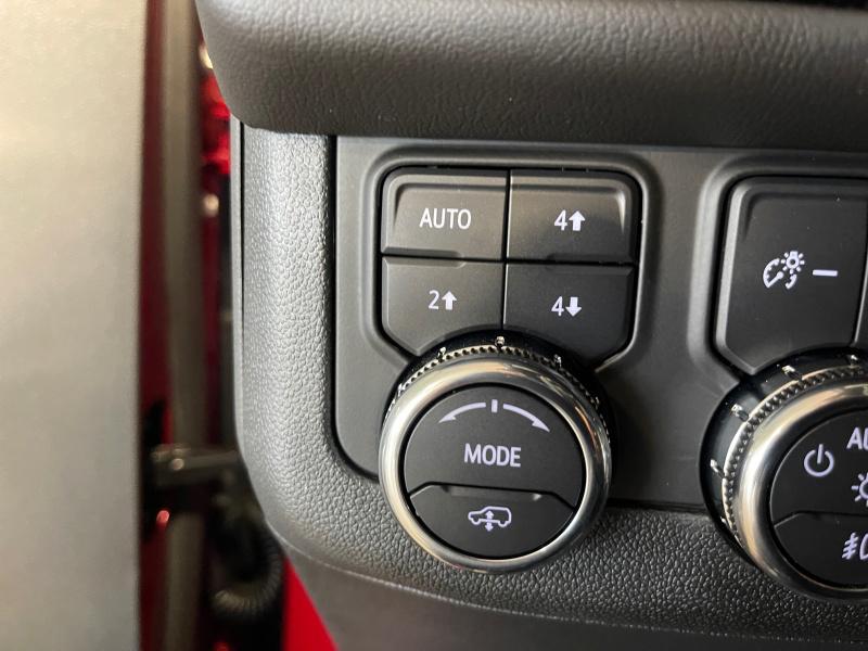 new 2025 GMC Yukon XL car, priced at $89,924