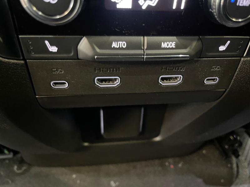 new 2025 GMC Yukon XL car, priced at $89,924