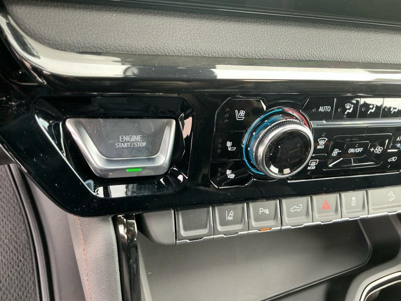 new 2025 GMC Sierra 2500 car, priced at $78,969