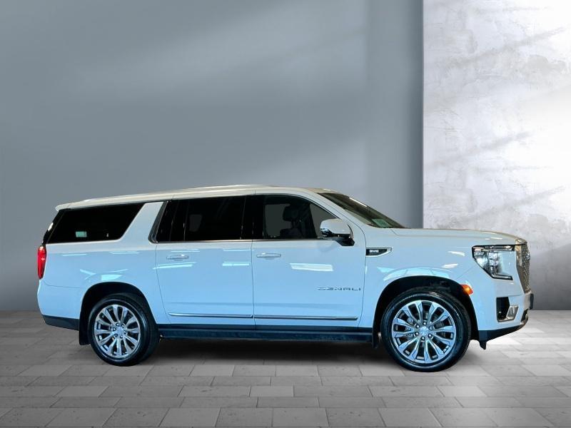 used 2022 GMC Yukon XL car, priced at $58,995