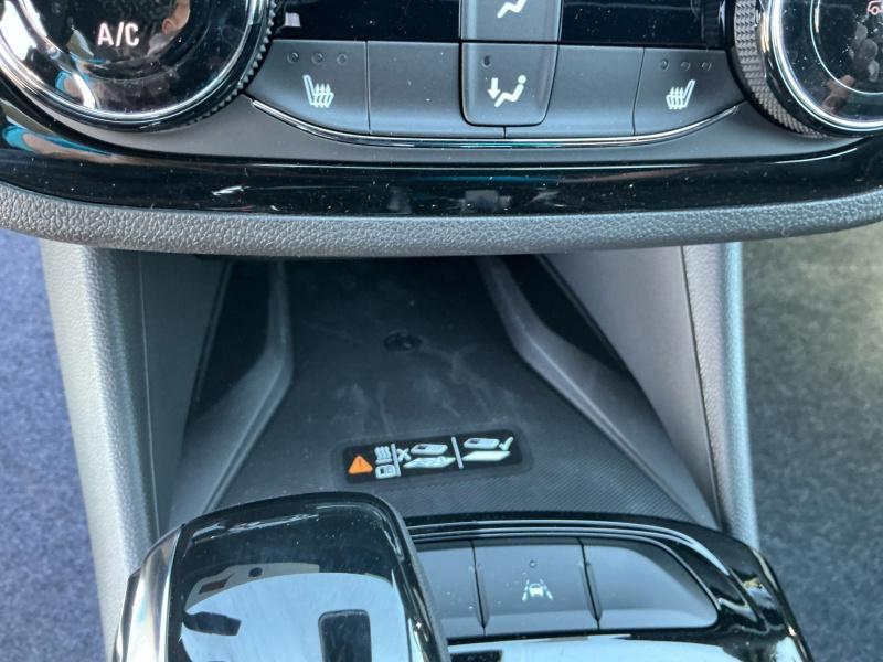 new 2025 Buick Envista car, priced at $30,989