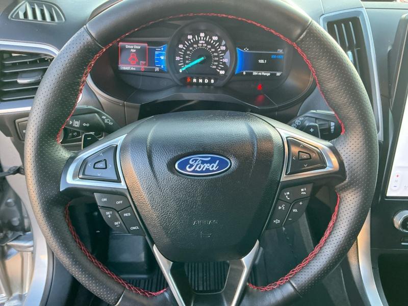 used 2024 Ford Edge car, priced at $35,495