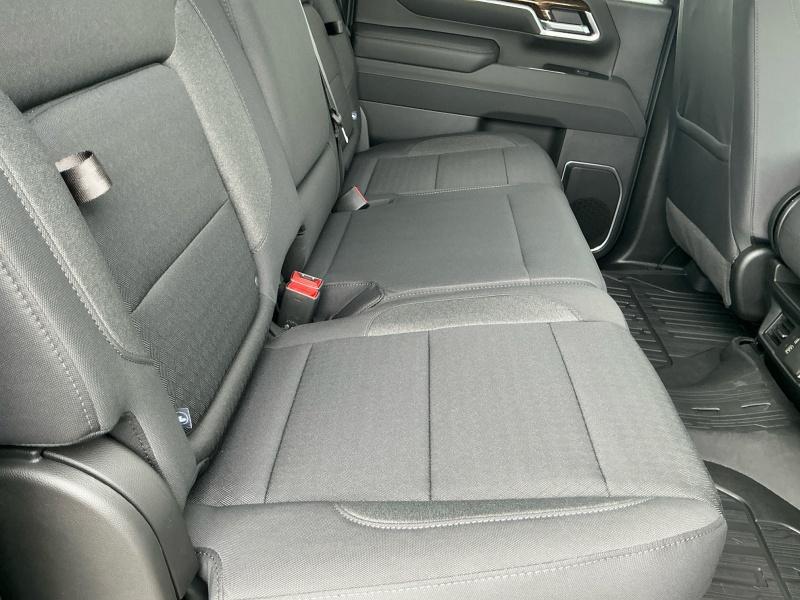 new 2025 GMC Sierra 2500 car, priced at $62,574