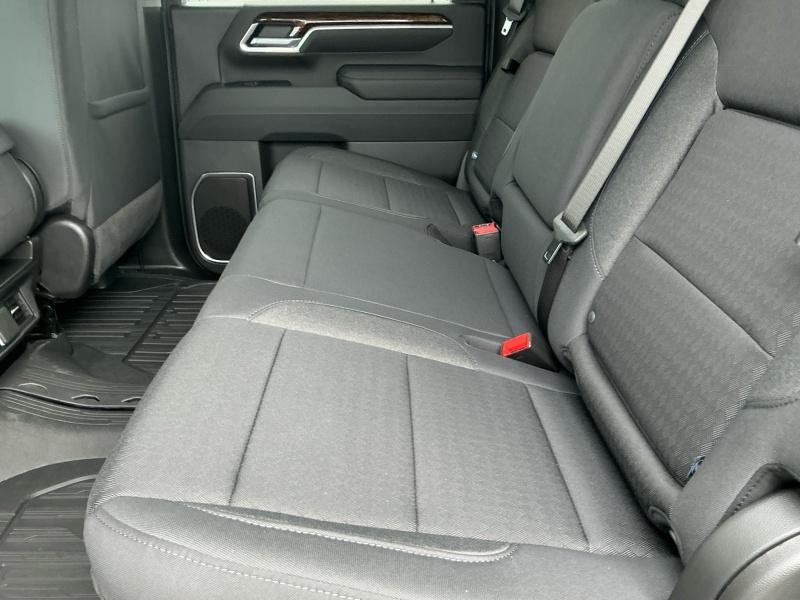 new 2025 GMC Sierra 2500 car, priced at $62,574