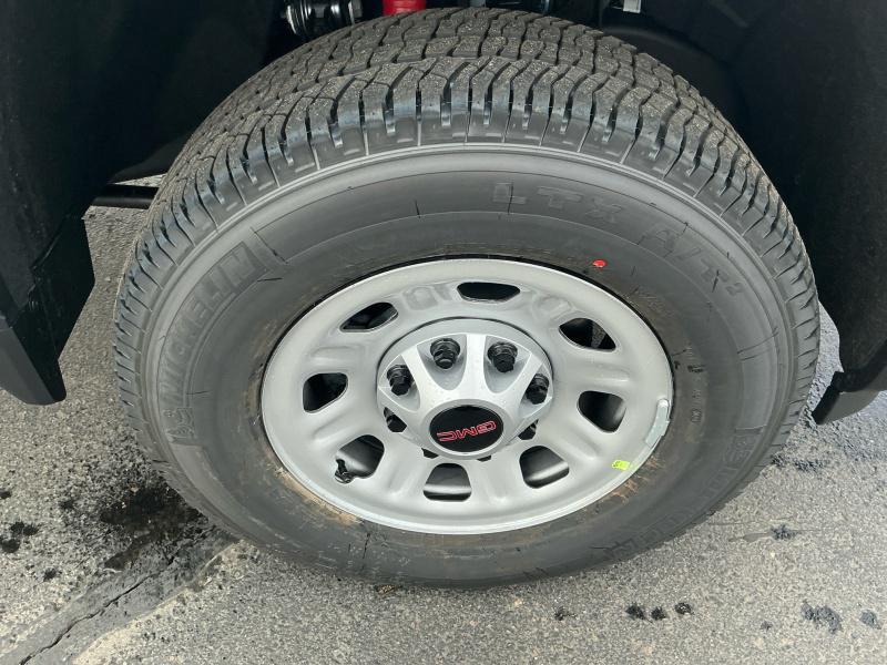 new 2025 GMC Sierra 3500 car, priced at $53,990