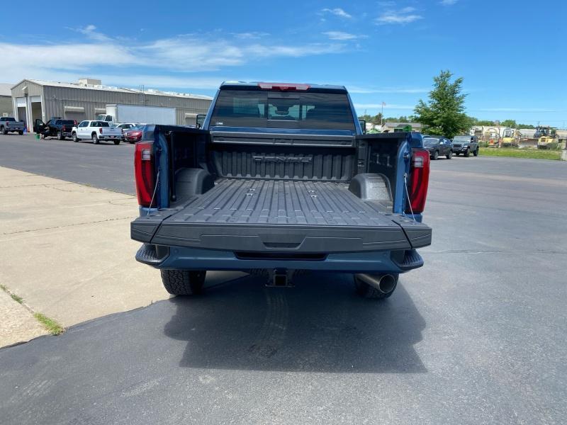 new 2024 GMC Sierra 3500 car, priced at $90,894