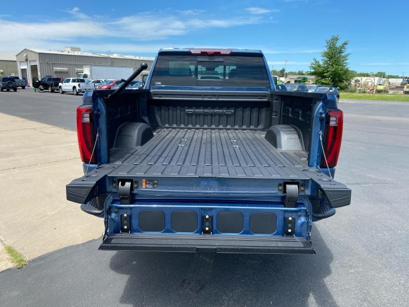 new 2024 GMC Sierra 3500 car, priced at $90,894