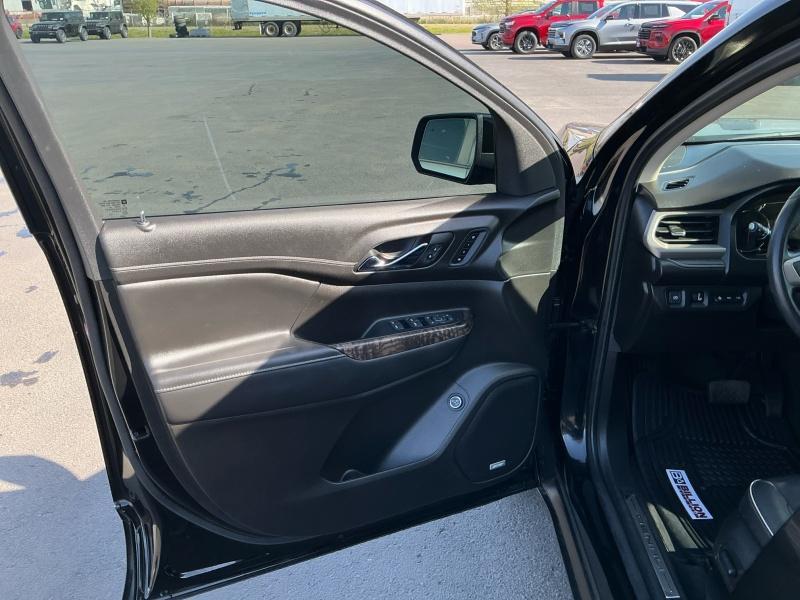 used 2022 GMC Acadia car, priced at $39,995