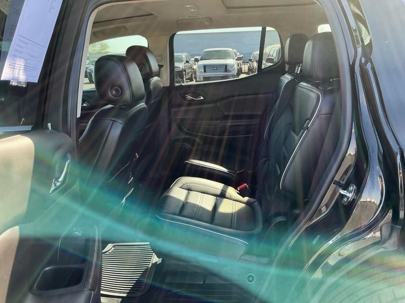 used 2022 GMC Acadia car, priced at $39,995