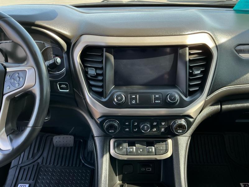 used 2022 GMC Acadia car, priced at $39,995