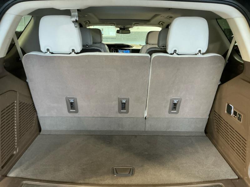 used 2023 GMC Yukon car, priced at $66,995