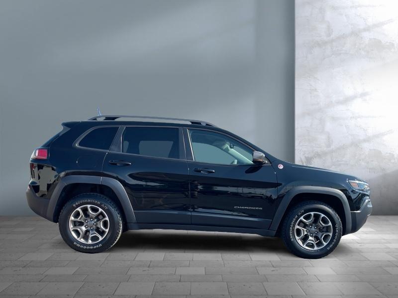 used 2020 Jeep Cherokee car, priced at $25,995