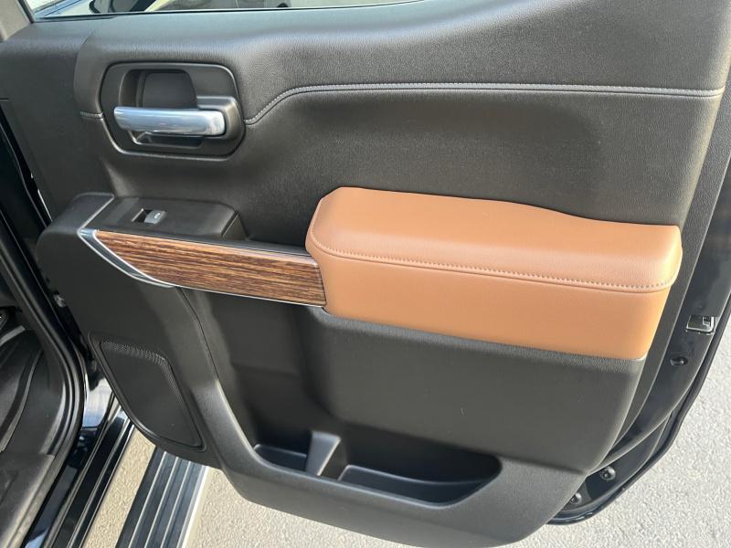 used 2021 Chevrolet Silverado 1500 car, priced at $43,995