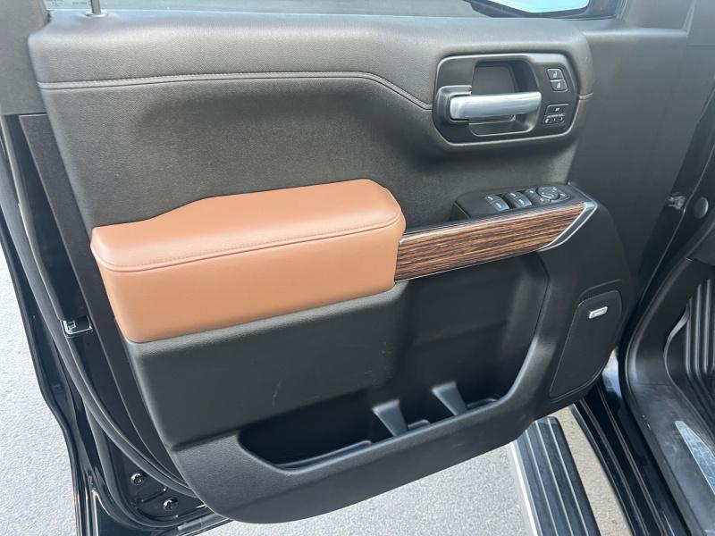 used 2021 Chevrolet Silverado 1500 car, priced at $43,995