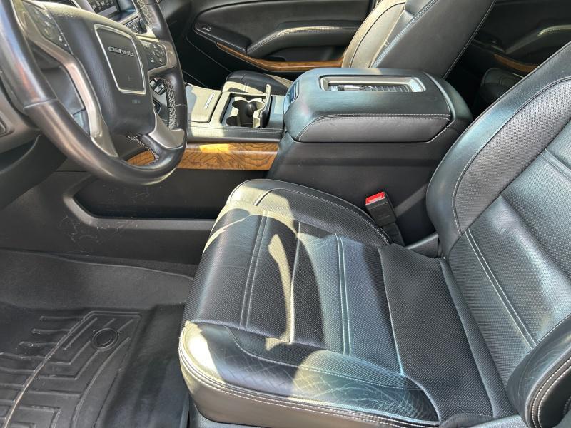 used 2020 GMC Yukon XL car, priced at $24,495