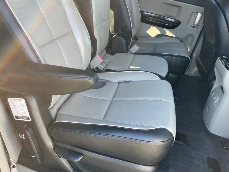 used 2021 Kia Sedona car, priced at $22,995