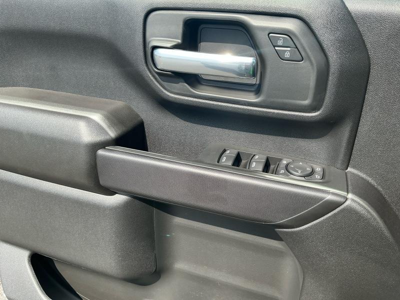 new 2025 GMC Sierra 2500 car, priced at $59,304