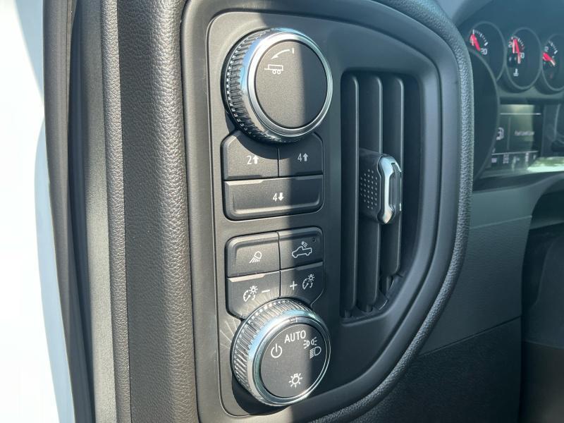 new 2025 GMC Sierra 2500 car, priced at $59,304