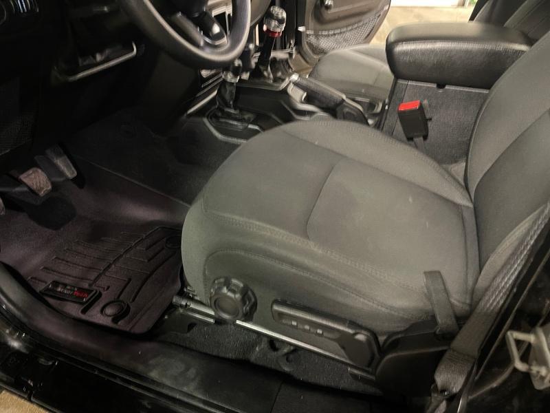 used 2021 Jeep Wrangler Unlimited car, priced at $28,995