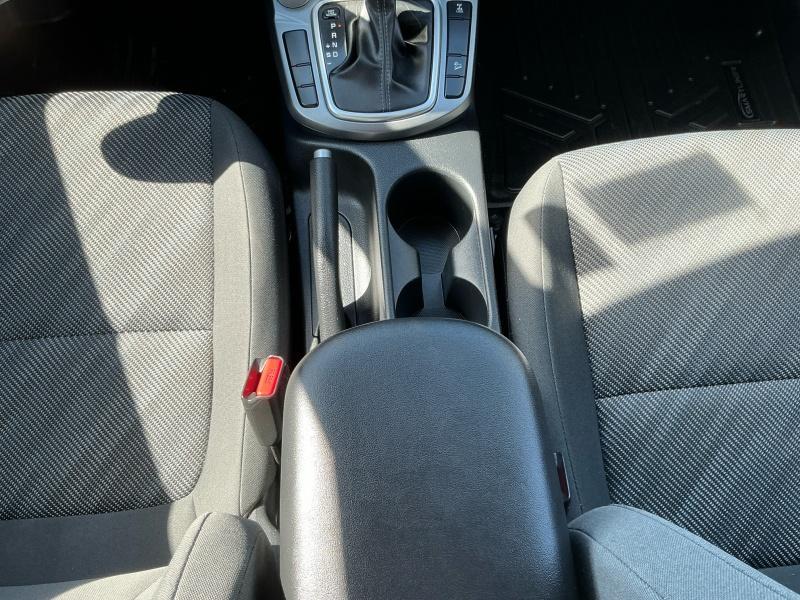 used 2023 Kia Seltos car