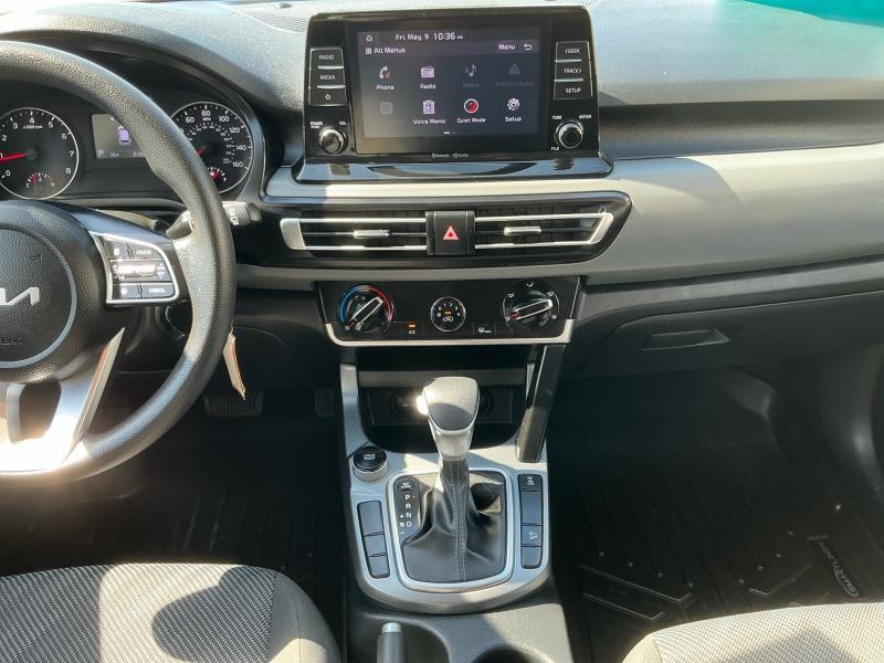 used 2023 Kia Seltos car