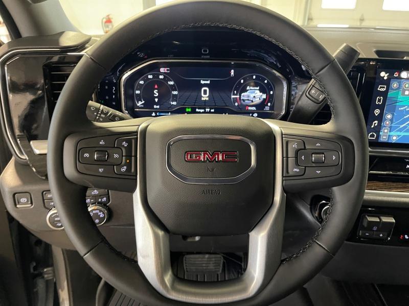 new 2025 GMC Sierra 1500 car, priced at $57,714