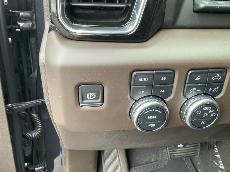 new 2025 GMC Sierra 1500 car, priced at $73,399