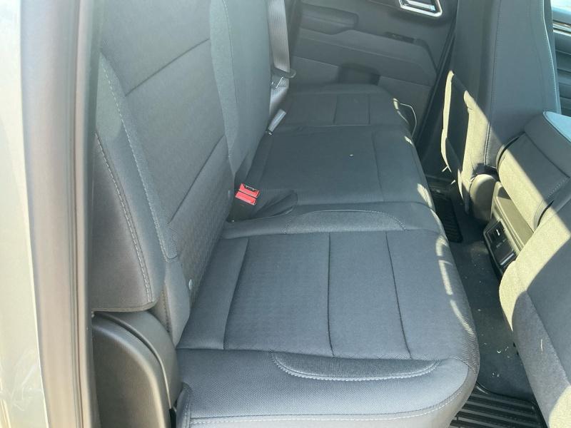 new 2025 GMC Sierra 1500 car, priced at $51,689