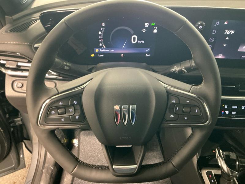 new 2025 Buick Envista car, priced at $31,259