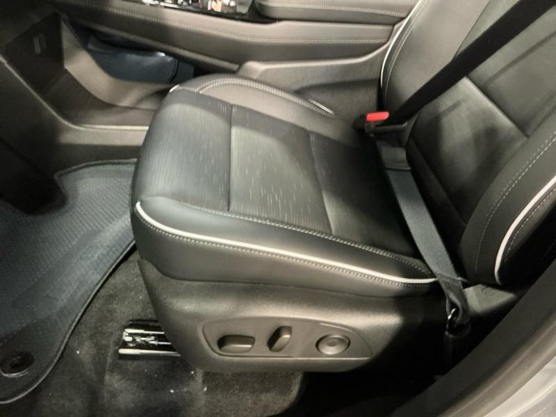 new 2025 Buick Enclave car, priced at $52,829