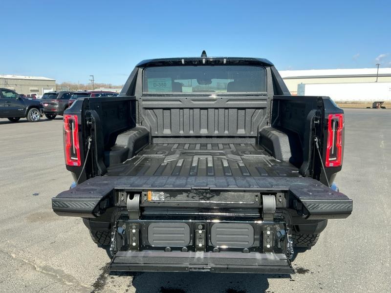 new 2025 GMC HUMMER EV Pickup car, priced at $120,104
