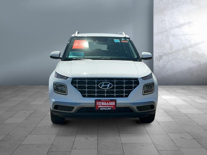 used 2022 Hyundai Venue car, priced at $19,495