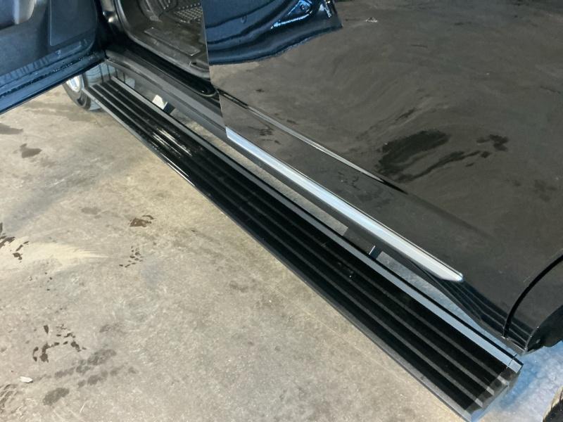 used 2021 GMC Yukon car, priced at $49,995