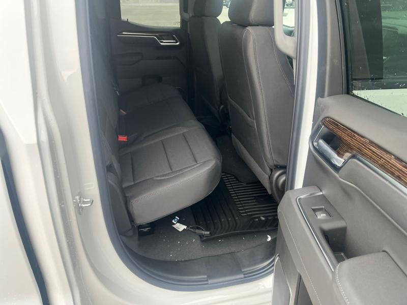 new 2025 GMC Sierra 1500 car, priced at $51,194