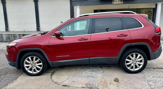 used 2017 Jeep Cherokee car, priced at $9,990