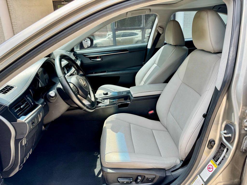 used 2016 Lexus ES 350 car, priced at $15,990