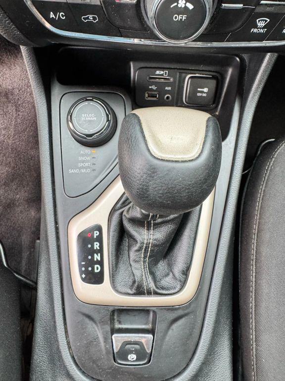 used 2016 Jeep Cherokee car, priced at $9,990