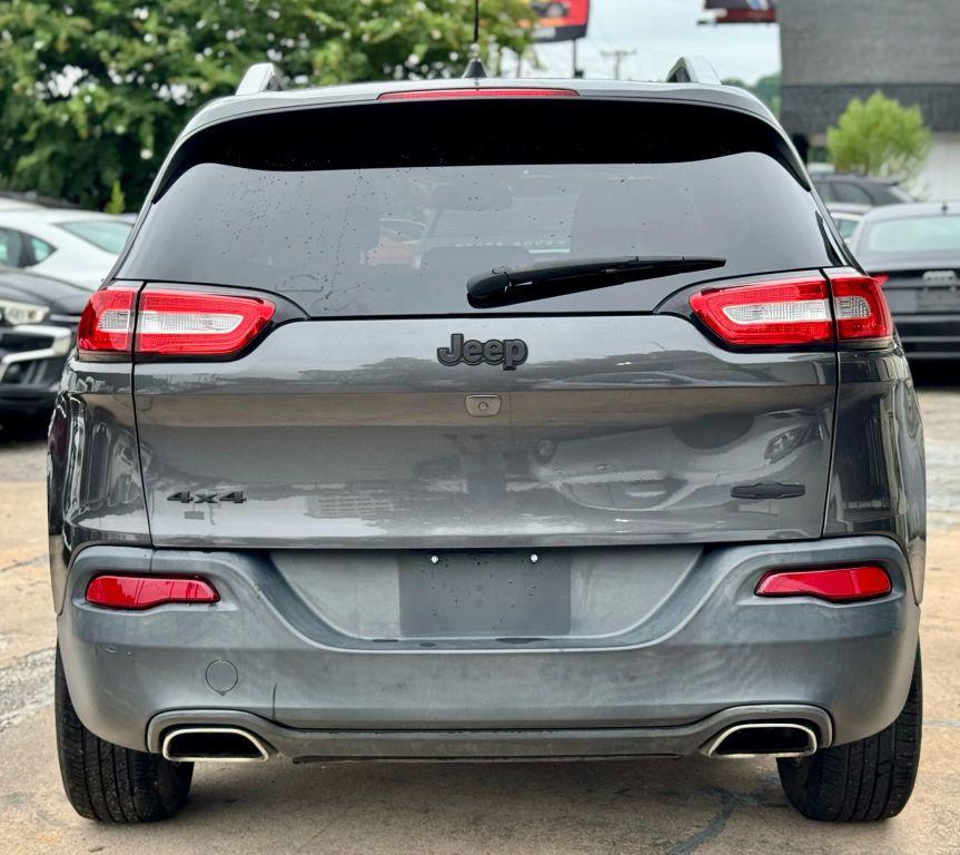 used 2016 Jeep Cherokee car, priced at $9,990