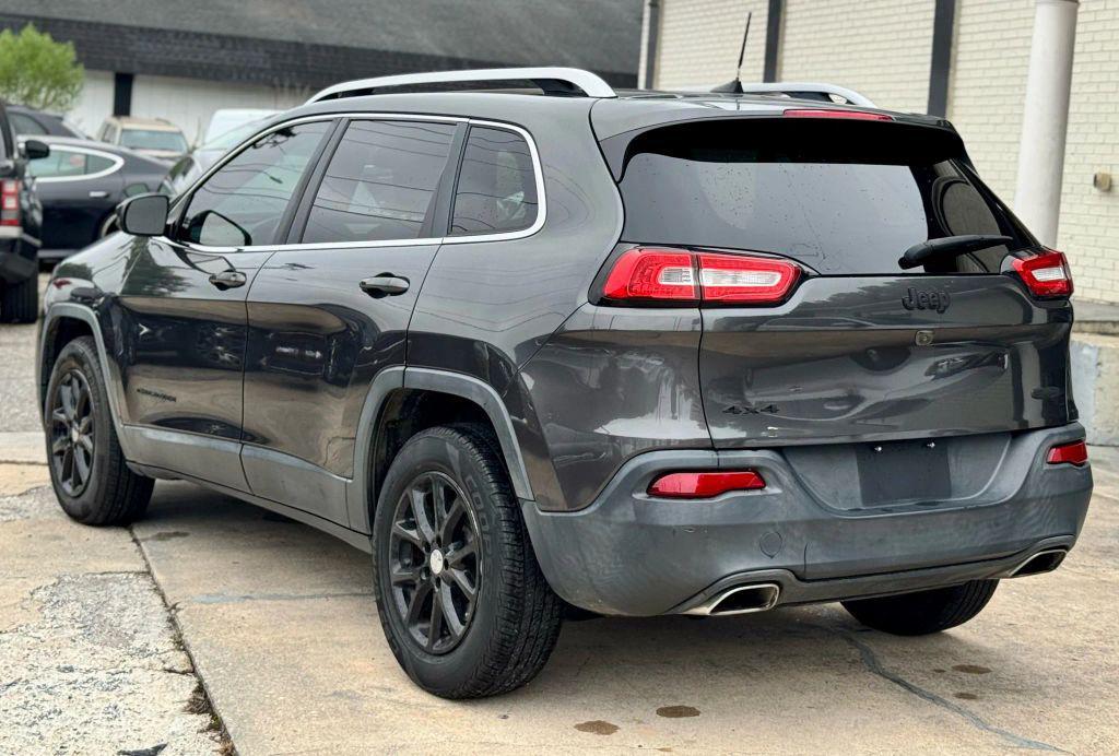 used 2016 Jeep Cherokee car, priced at $9,990