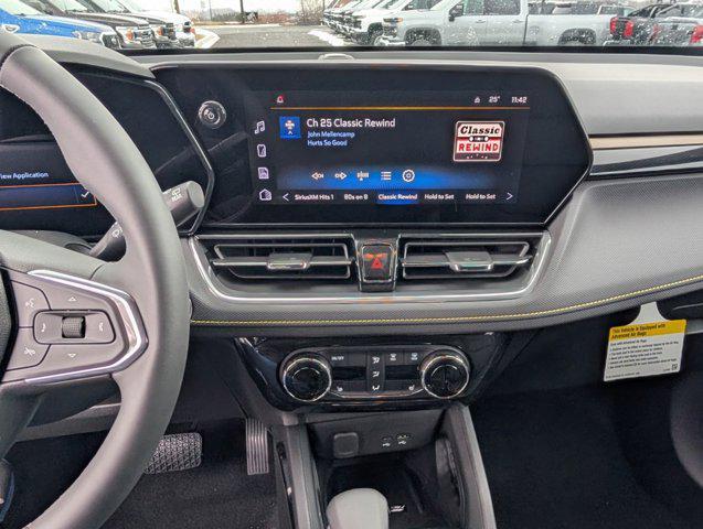 new 2025 Chevrolet TrailBlazer car, priced at $29,477