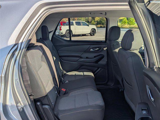 used 2018 Chevrolet Traverse car, priced at $17,158
