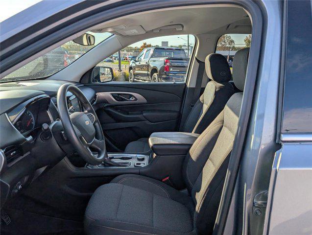 used 2018 Chevrolet Traverse car, priced at $17,158